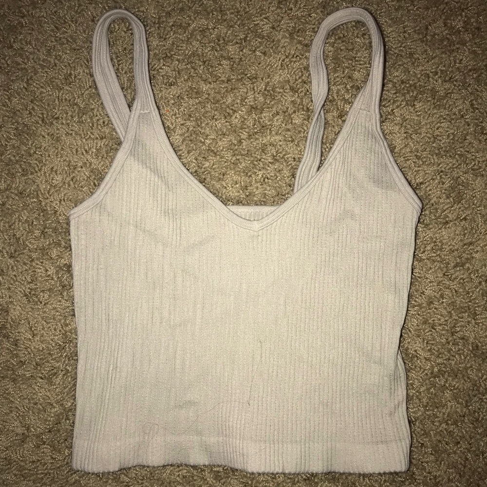 Offwhite/slightly gray Crop Tank top!!